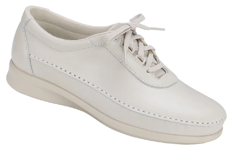 Women's Embroidered Floral Design Oxfords in Cream for a Spring - Inspired OutfitSAS Traveler