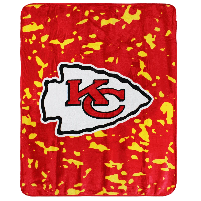 Women's Knitted Cable Pattern Slippers with a Non - Slip Sole in Cream for Indoor ComfortKansas City Chiefs Throw Blanket, 50" x 60"