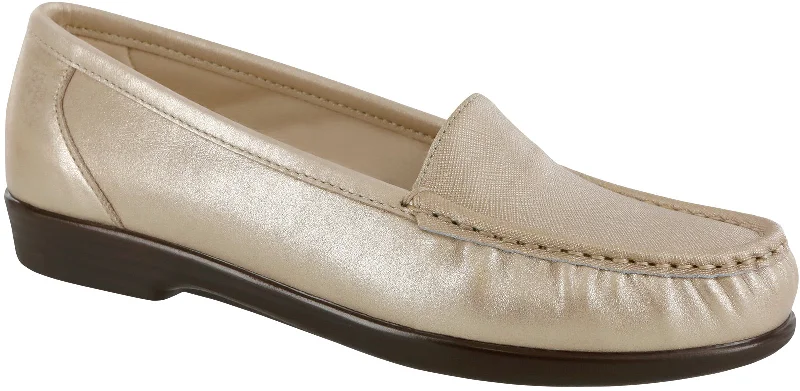 Women's Embroidered Floral Pattern Loafers in Beige for a Spring - Inspired OutfitSAS Simplify