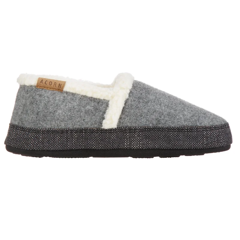 Women's Slippers with a Built - in Heel in Black for a Slightly Elevated LookWomen's Madison Moc with Cloud Cushion® Comfort