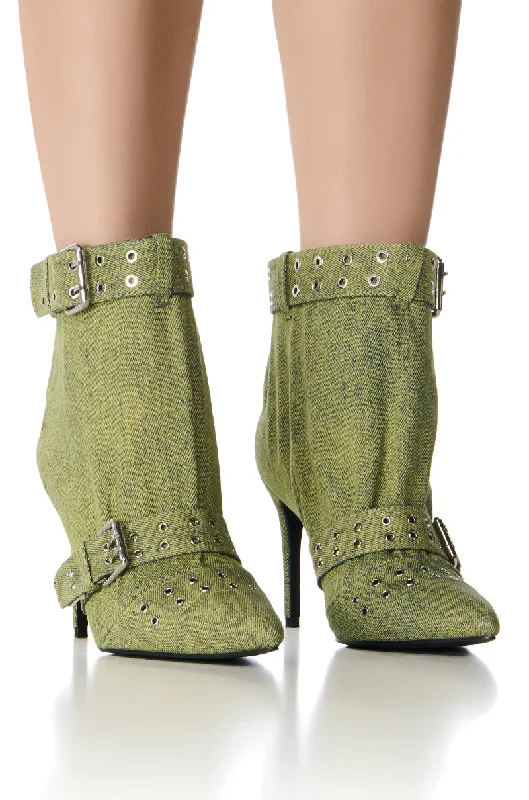 Women's Ankle Boots with Cut - Out Details in Beige for a Unique and Stylish EdgeAZALEA WANG THISTLE GREEN BOOTIE