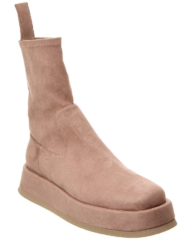 Women's Chunky - Heeled Chelsea Boots in Gray for a Casual and Trendy Everyday LookGia Borghini Rosie 22 Suede Platform Boot