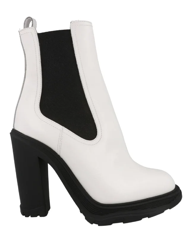 Women's Fur - Trimmed Snow Boots in White for a Stylish and Practical Winter ChoiceLeather Heeled Chelsea Boots