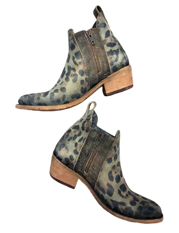 Women's Combat Boots with Studded Details in Olive Green for an Edgy Punk LookWomen's Blumer Leather Bootie In Chita T-Moro